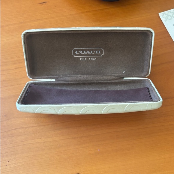 Coach white Eyeglass Case - Picture 1 of 2